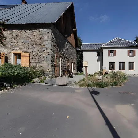 L'ours Montricher-Albanne